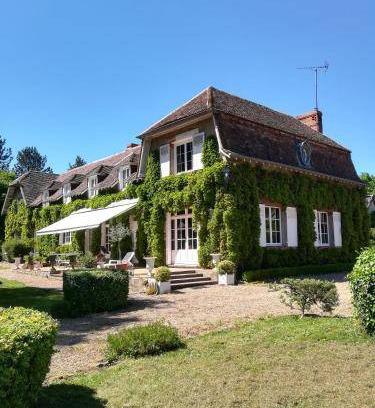 Montcresson Lit Et Petit-Déjeuner | 50 m² Chambre d'hôtes ∙ 2 chambres ∙ 4 personnes
