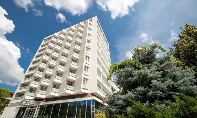Galati Hôtel | 50 m² Hôtel ∙ 127 personnes
