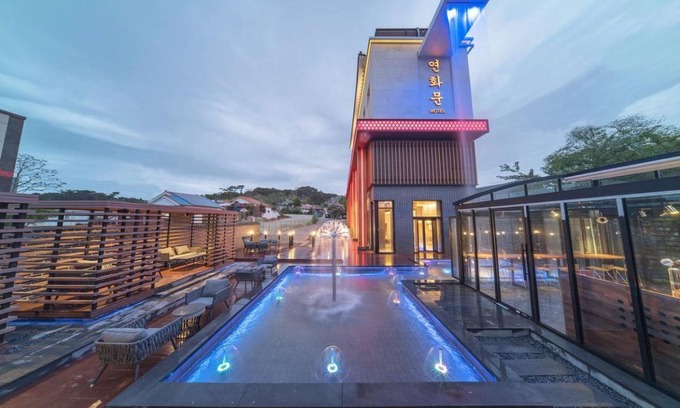 Eulwang-ri Hôtel | 50 m² Motel ∙ 127 personnes