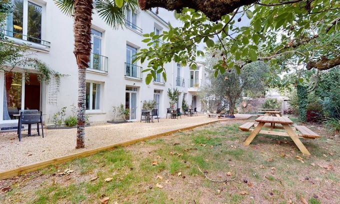 Coulmiers-Jardin des Plantes Station Balnéaire | 500 m² Chambre privée ∙ 1 chambre ∙ 2 personnes
