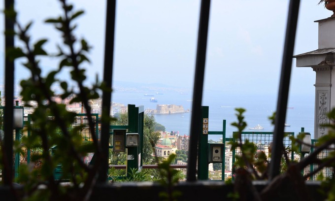 Naples Maison | Appartement de 50m2 entre Vomero, Chiaia et Posillipo