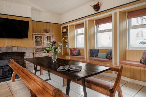 Kingussie Maison | 50TheHighstreet by The House of Danu