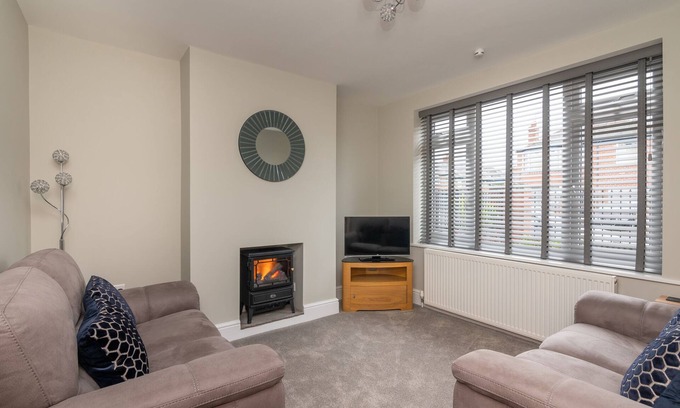 Heworth Maison | 51 Main Avenue · Luxurious Modern York House with Garden & Parking | Pass the Keys