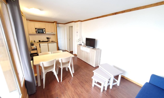 Besse-et-Saint-Anastaise Appartement | 5159 Appartement au pied du Chambourguet