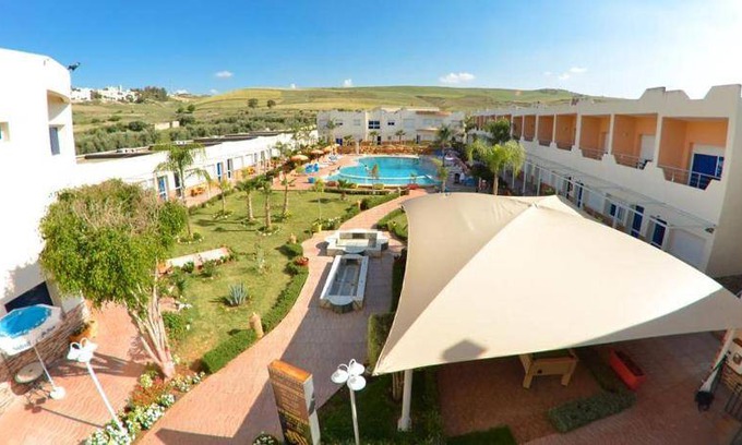 Ain Kansra Hôtel | 52 m² Hôtel ∙ 2 chambres ∙ 4 personnes