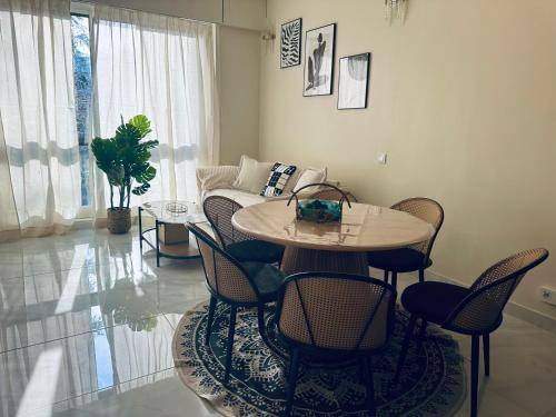 Champs-Elysees Appartement | 55 m² Appartement ∙ 2 chambres ∙ 7 personnes
