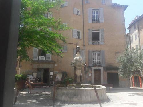 Cotignac Appartement | 57 m² Appartement ∙ 1 chambre ∙ 2 personnes