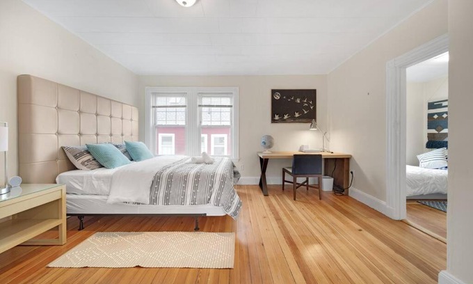 Allston Appartement | 5BR 2BH Bright & Spacious Apt in Brighton