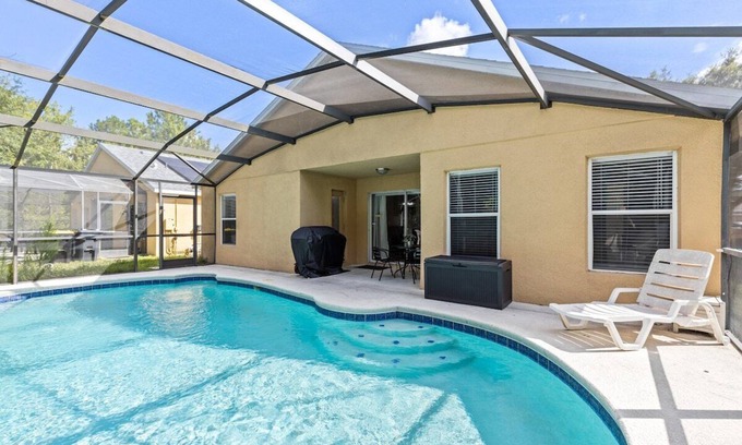 Sandy Ridge Villa | 5BR Heated Pool & Grill w/ Pool Table & Darts!