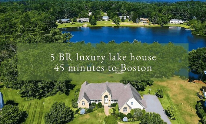 Salem Maison | 5BR Luxe Lakehouse: Theater, Gym, Spa, Bar, Garage