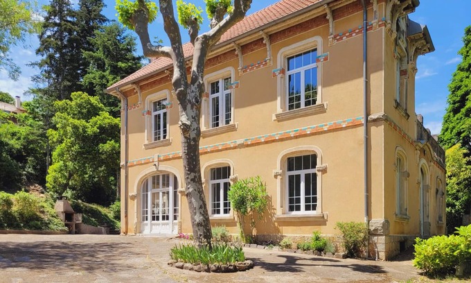 Bedarieux (ornac) Maison | 6 bedroom accommodation in Lamalou-les-Bains