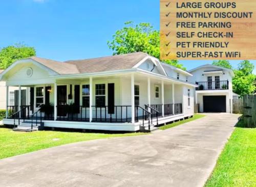 Groves Maison | 6 BRs Spacious Charming House, Great Neighborhood
