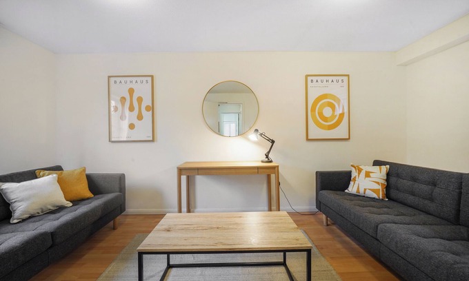 Tollington Maison | 6 Double Bedroom House - Archway, Islington