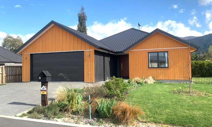 Hanmer Springs Maison | 6 Dumblane Way