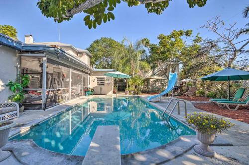 College Park Appartement | 6 Mi to Palm Beach Studio with Pool Access!