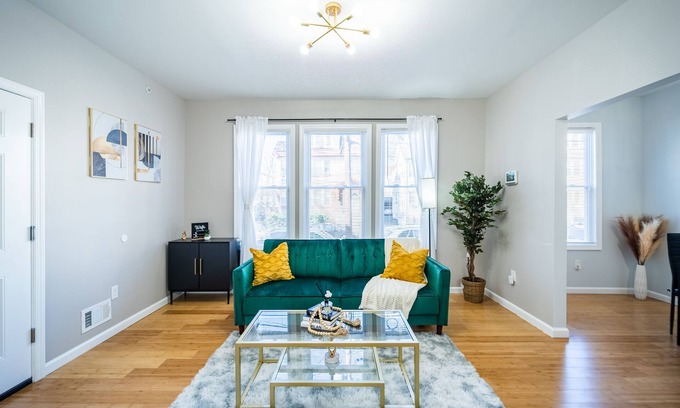 Weequahic Appartement | 6 Mins From EWR Airport Cozy 3 Bedroom Apartment