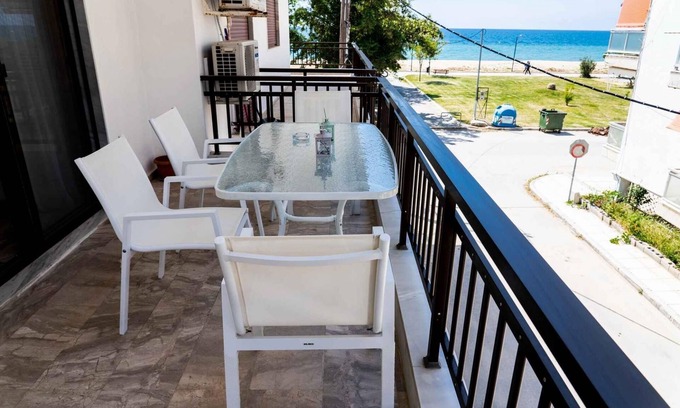 Nea Playia Appartement | #6 Nea Plagia Beach in Thessaloniki