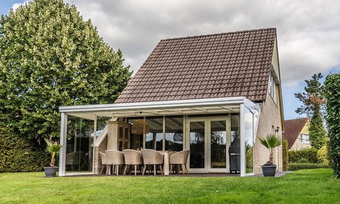 Vlagtwedde Maison | 6 pers. Veenhuis Comfort Plus by Interhome