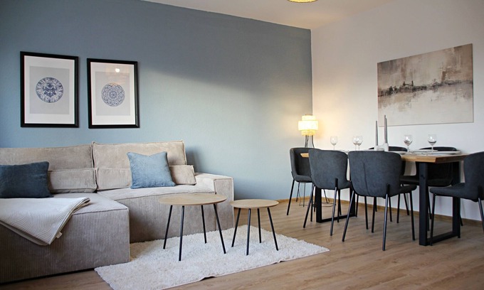 Hamm Appartement | 6 person apartment | balcony | central | wifi | smart TV | many extras
