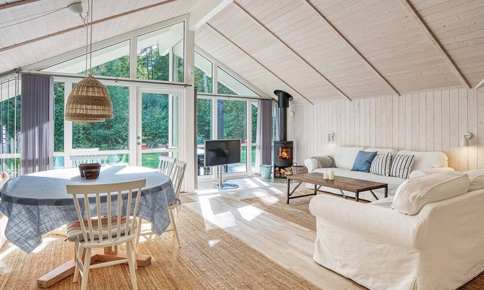 Ramlose Maison | 6 person holiday home in Frederiksværk