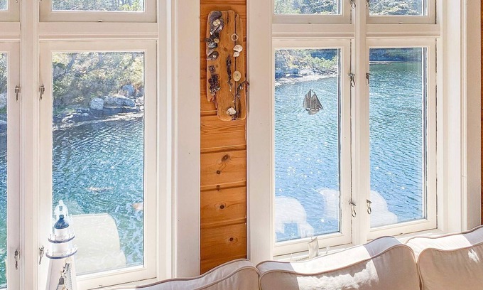 Gulen Municipality Maison | 6 person holiday home in byrknesøy