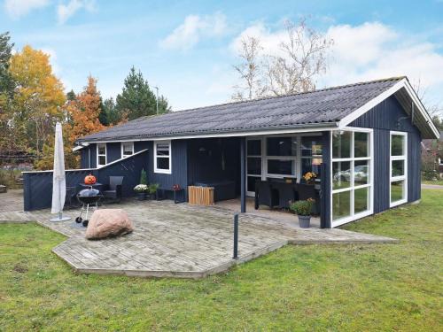 Hou Maison | 6 person holiday home in Hals-By Traum