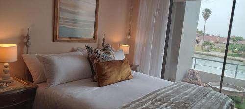 Port Owen Appartement | 6 Sleeper Magical Marina Villa