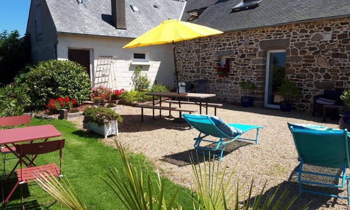 Ploubazlanec Maison | 60 m² Gîte ∙ 2 chambres ∙ 4 personnes