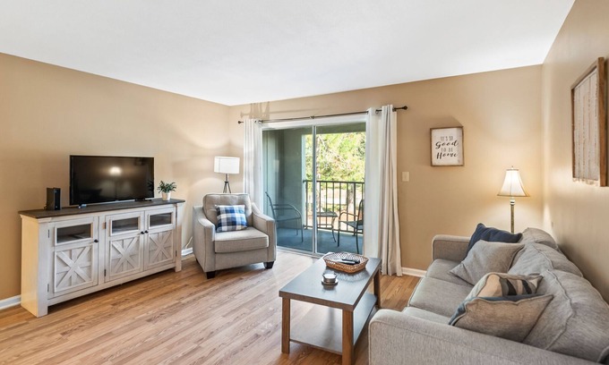 Auburn Appartement | 601 N Gay St - Steps to Downtown
