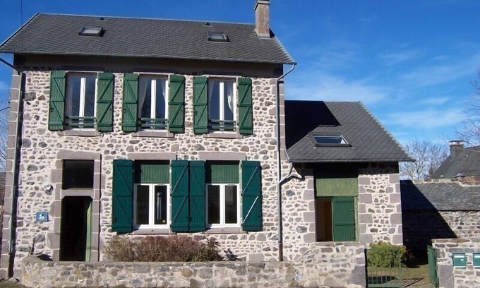 Courgoul Maison | 63G63980 - COURGOUL - Gîte