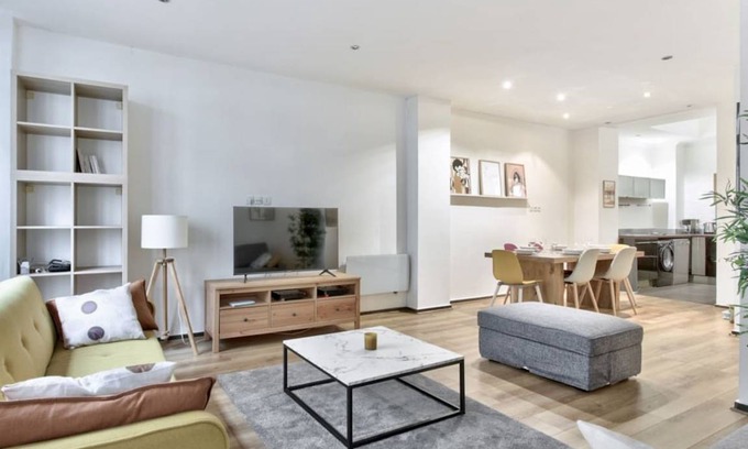 Curial Cambrai Appartement | 64 m² Appartement ∙ 1 chambre ∙ 2 personnes
