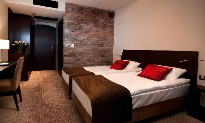 Opalenica Hôtel | 65 m² Hôtel ∙ 4 personnes