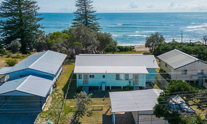 Brooms Head Maison | 65 Ocean Roads, Brooms Head
