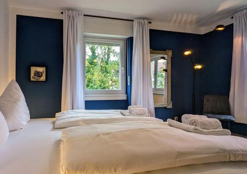 Alt-Durlach Appartement | 65qm Altbaucharme mit zwei Balkonen