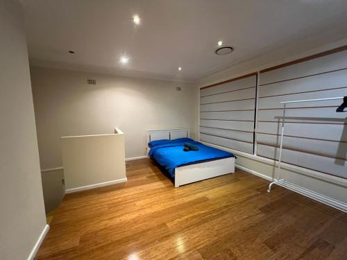 Beecroft Maison | 66 Red Room