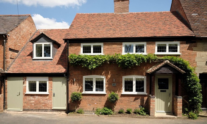 Warwick Cottage | 67 extrémité du pont, WARWICK