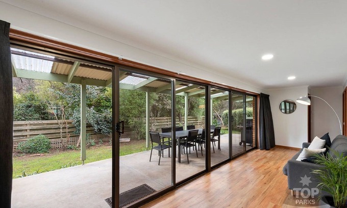 Bright Maison | 68 Delany Avenue Bright 10 Minutes Walk to CBD