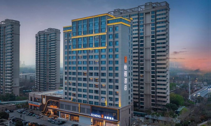 Luolong Hôtel | 68 m² Hôtel ∙ 4 personnes