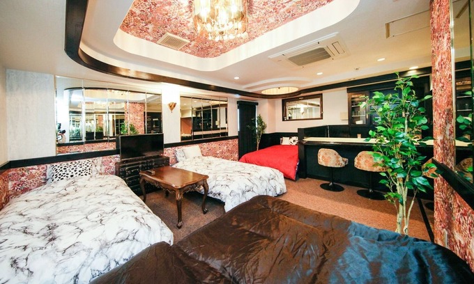 Ueno Appartement | A 4minute walk from Ueno Station it is / Taito-ku Tokyo