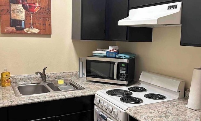 Eugene Appartement | 6B - Comfy Studio near U of O and Downtown