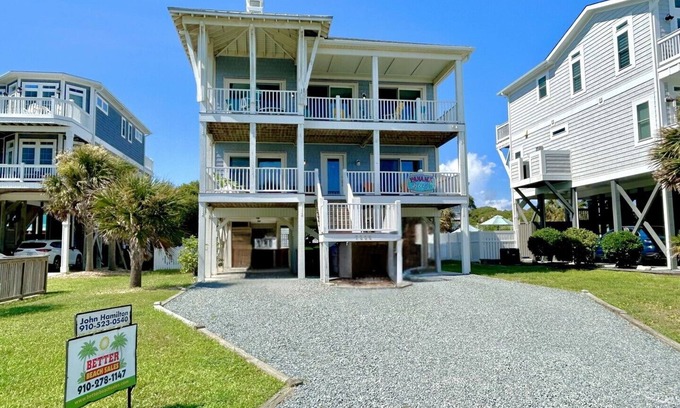 Yaupon Beach Maison | 6BR 4.5BA House, 2nd Row, Ocean Views, Dog Friendly, Pool, Sleeps 12