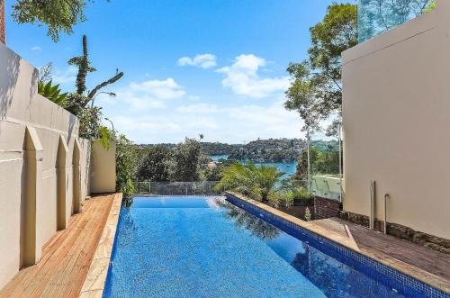 Mosman Maison | 6BR Stunning Waterview & Private Pool
