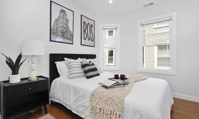 East Somerville Appartement | 6BR3Bth Parking/BOS/MIT/Harvard/TD Garden