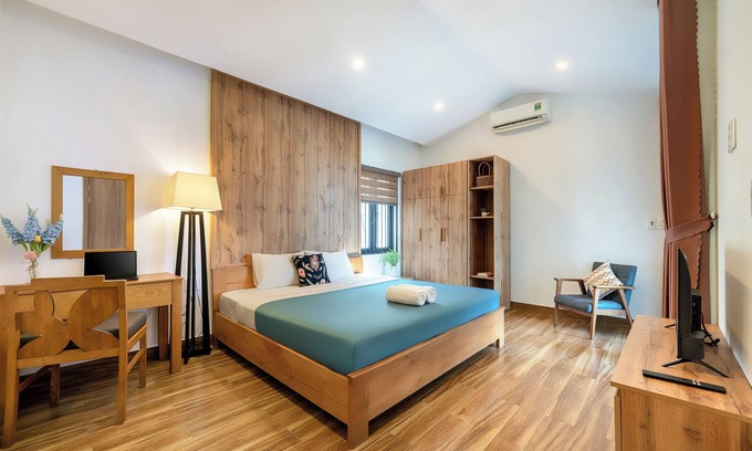 Cam Chau Villa | 6BRs w/ Private Pool&Billiard- 7min to Beach
