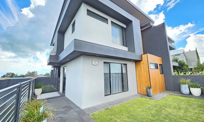 Lacepede Maison | 6TwentyTwo - Where contemporary meets the beach.