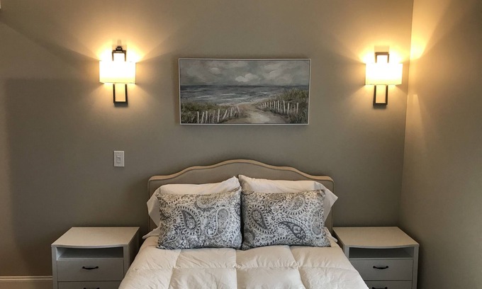 Rochester Appartement | #7 1BR, private garage, quiet living near city