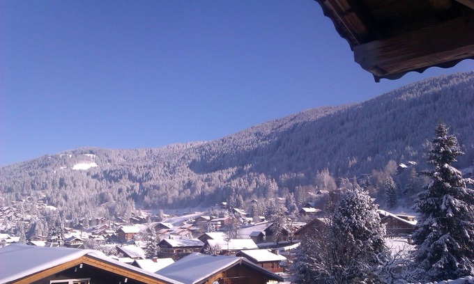 Les Carroz-d'Araches Chalet De Ski | 7-28 day stay for best rates- Chalet Les Carroz