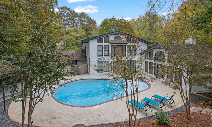 Buckhead Maison | 7 bedroom Buckhead Oasis