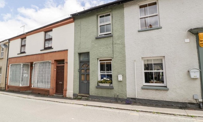 Talgarth Maison | 7 Bell Street