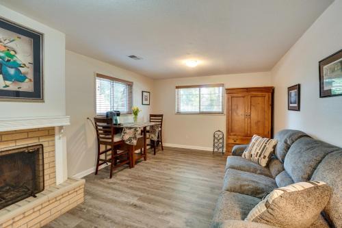 Washington Virginia Vale Appartement | 7 Mi to Coors Field Denver Apt with Patio!